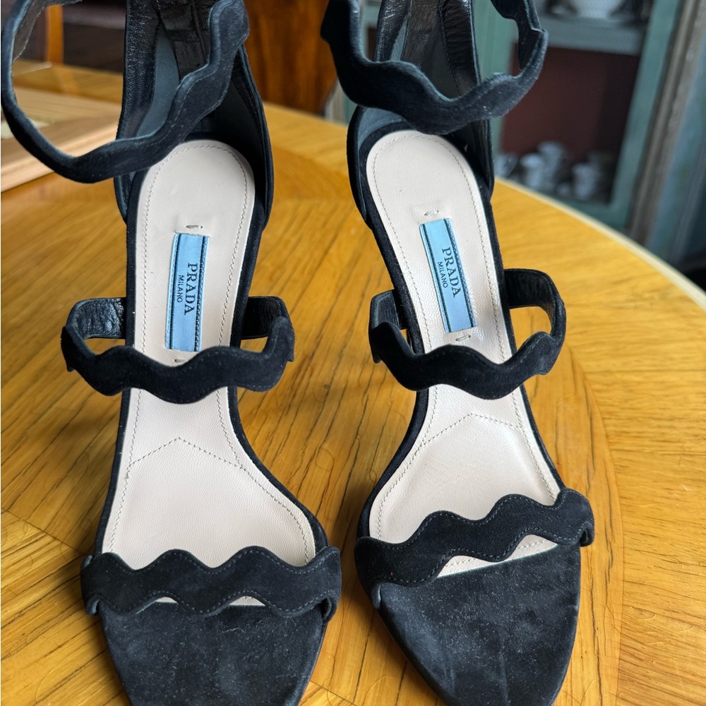 Prada Black Heels with Scalloped Detailing